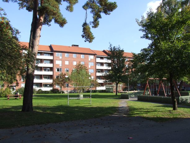 3 rum Rosenlund — 8 306 kr/mån | Bostadsögat
