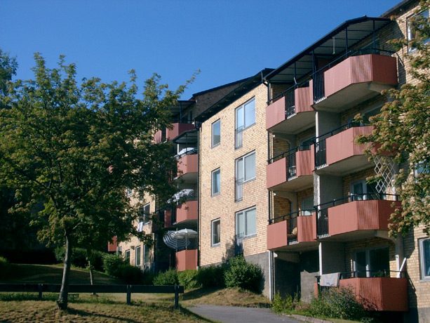 4 rum Karlhov — 13 093 kr/mån | Bostadsögat