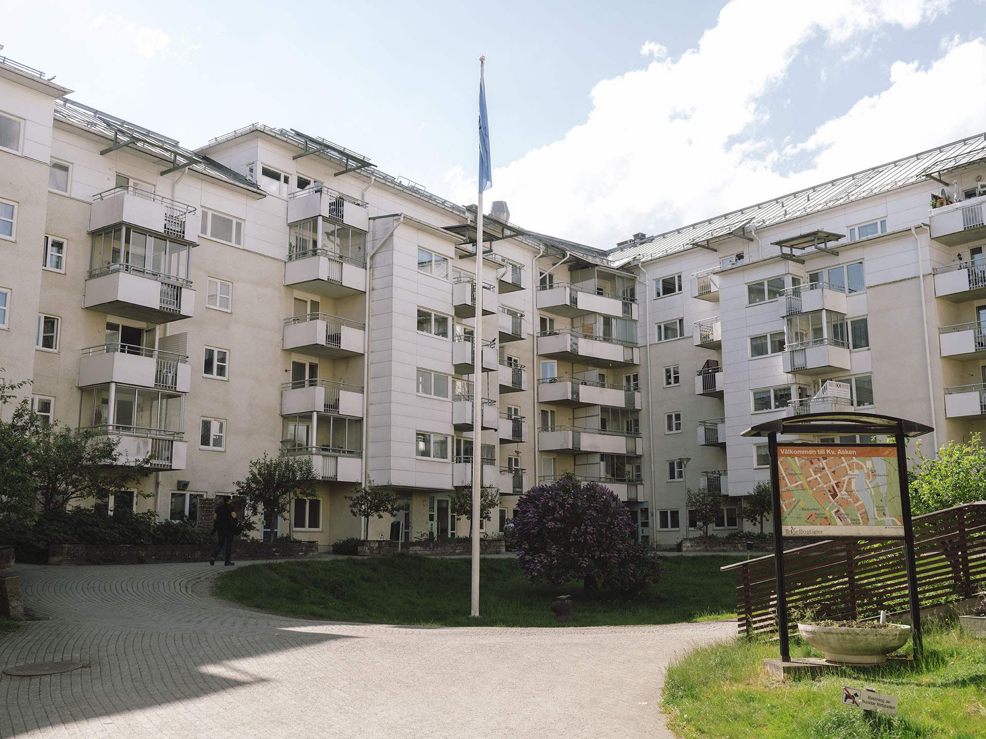 2 rum och kök, Centrum — 8 884 kr/mån — bild 2
