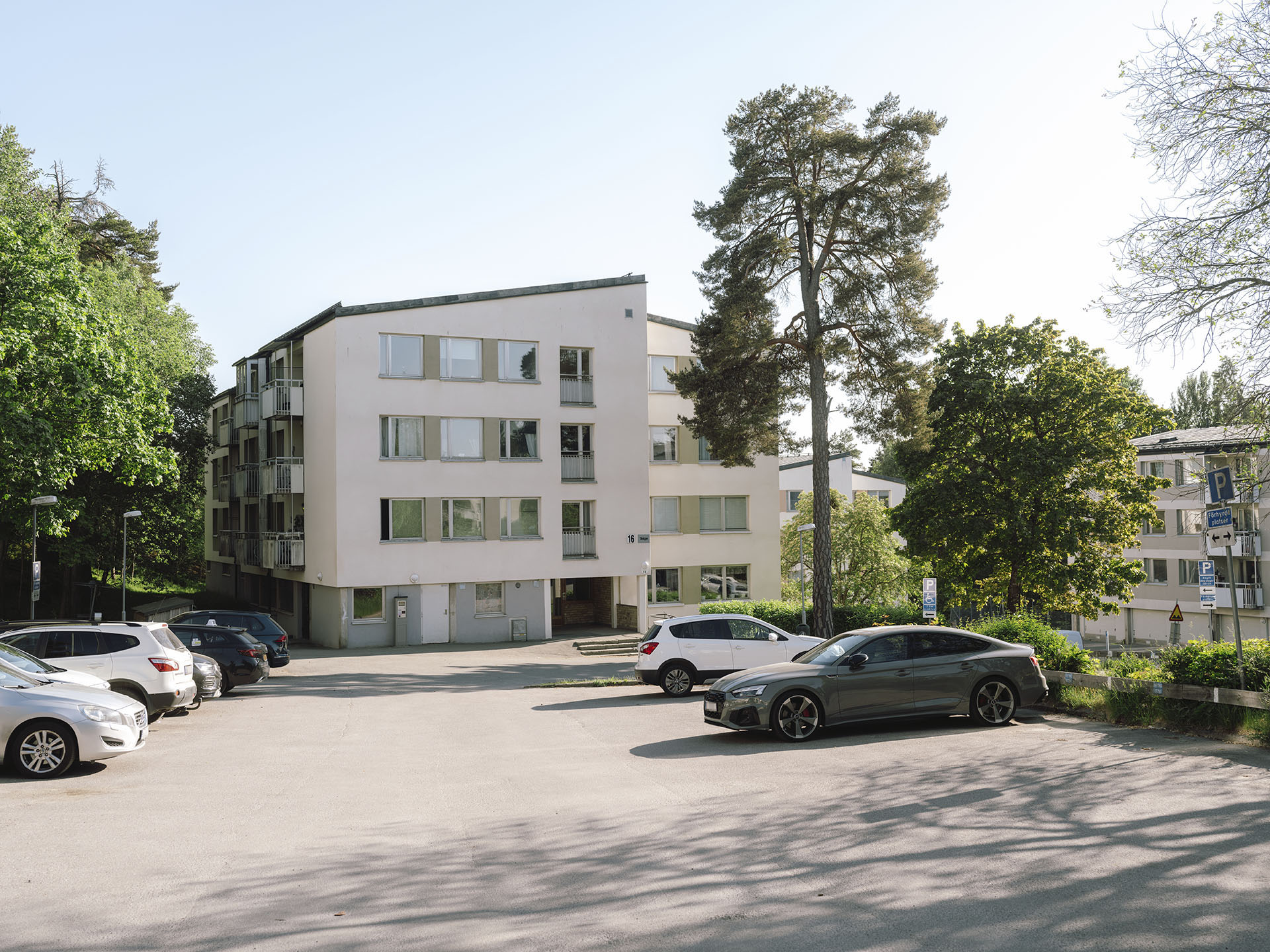 3 rum och kök, Bårstabergen — 8 311 kr/mån — bild 3