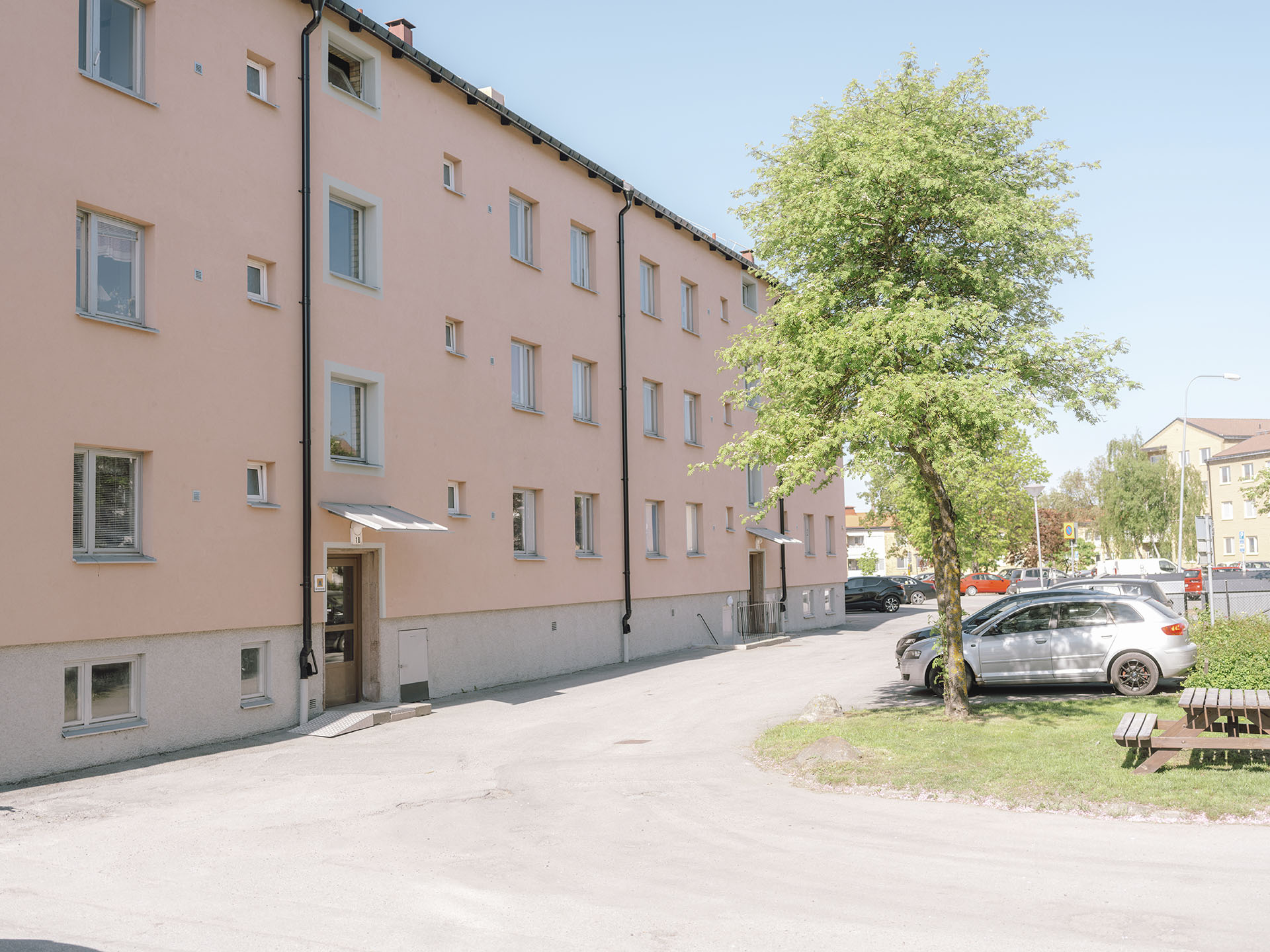 1 rum och kök, Grusåsen — 4 420 kr/mån — bild 2