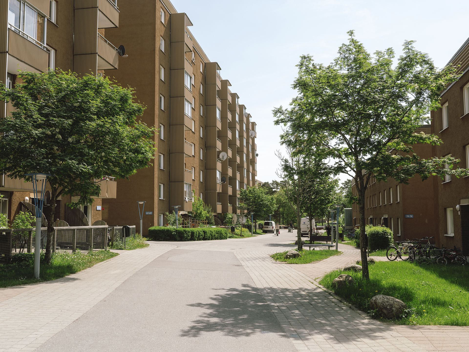 3 rum Hovsjö — 10 352 kr/mån | Bostadsögat