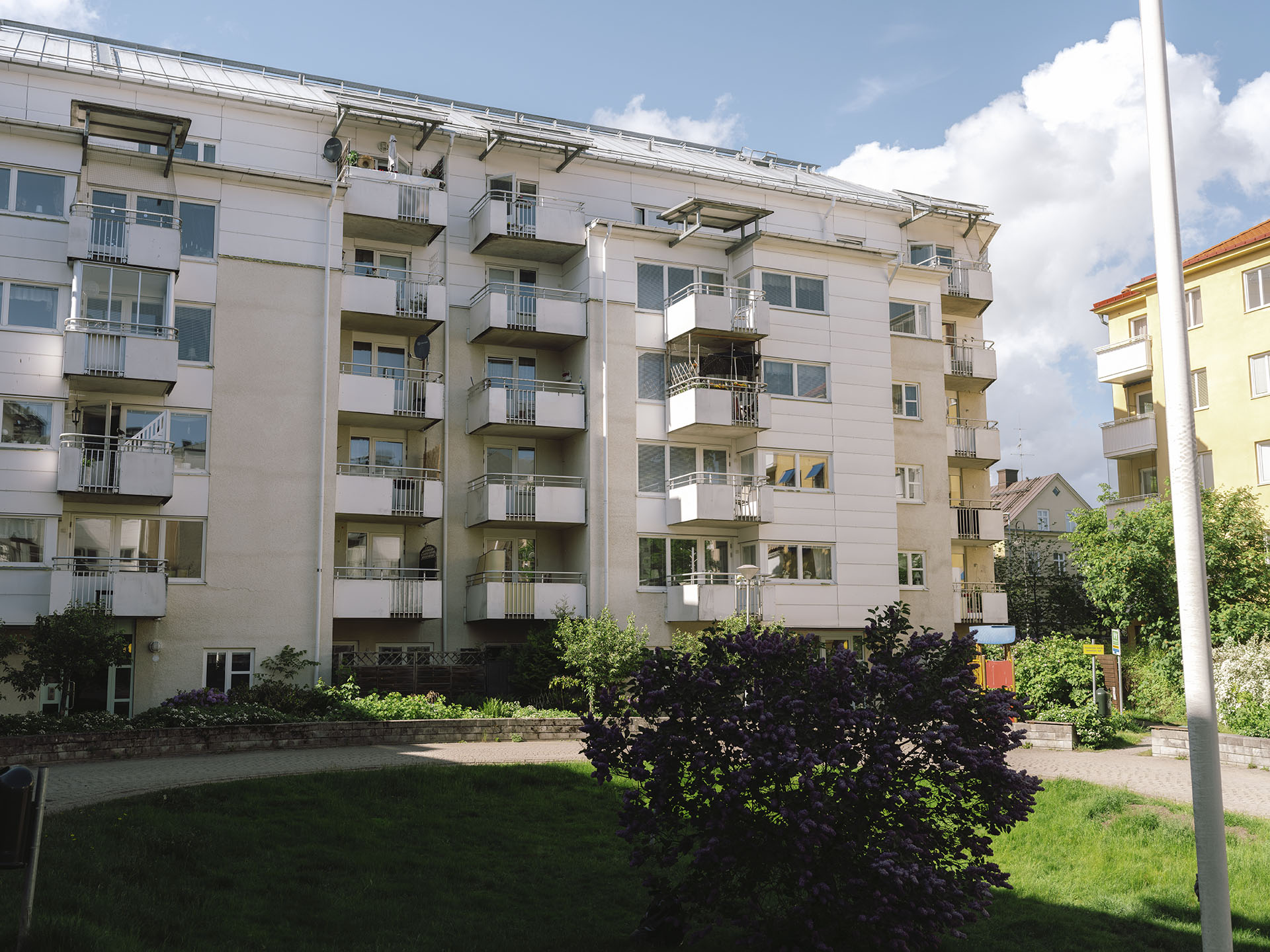 2 rum och kök, Centrum — 8 884 kr/mån — bild 3